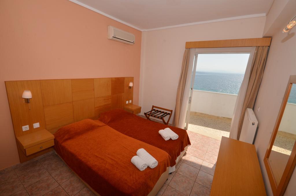 Sunrise Hotel Apartments Ypsos Habitación foto