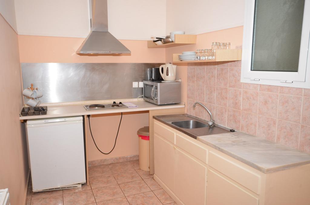 Sunrise Hotel Apartments Ypsos Habitación foto